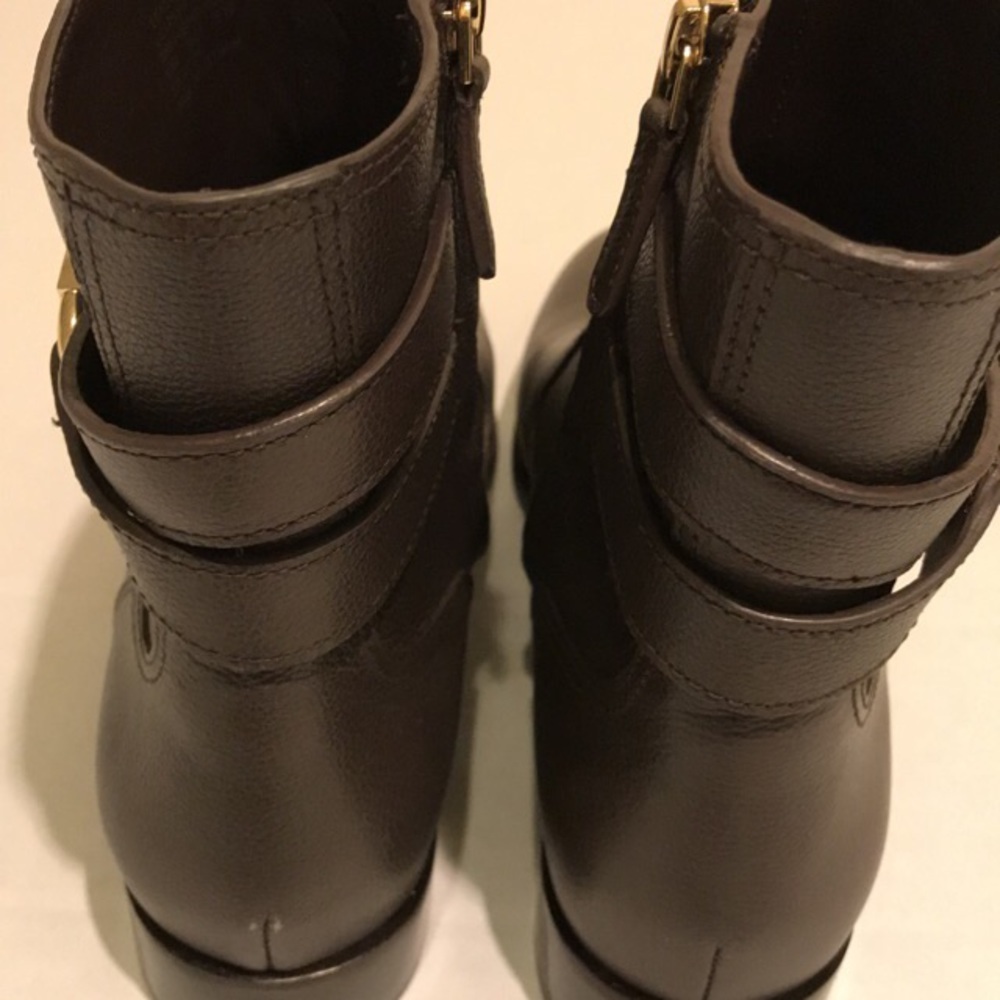 Tory Burch Gemini Link Leather Boots - Picture 4 of 8
